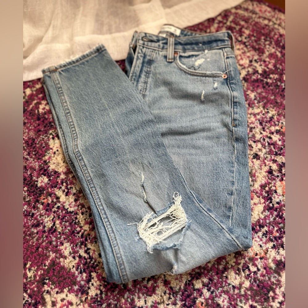 NEW without tags Abercrombie The Skinny High Rise jeans